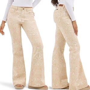 Wrangler Jukebox Mama Bailey High-Rise Fierce Flare Paisley Jeans Size 10
